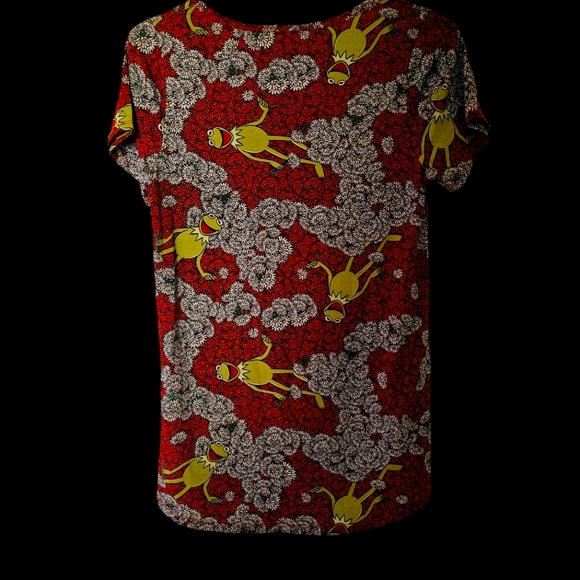 NWT KERMIT LULAROE SHORT SLEEVE SHIRT - Picture 2 of 4